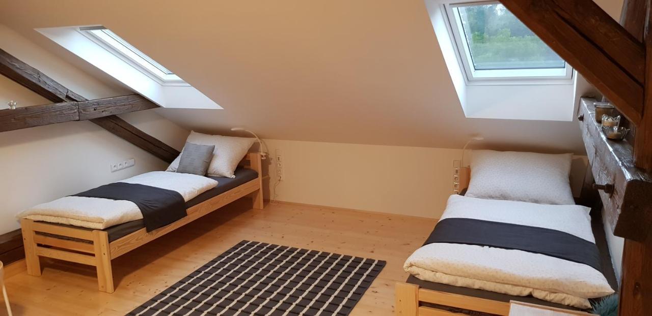 Stylove Podkrovni Apartmany Ostrava Exterior foto